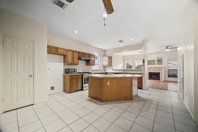 Photo - 16326 Brush Meadow Ct