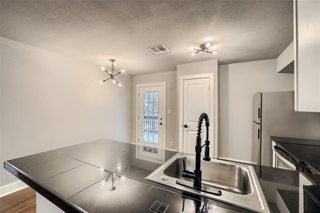 Photo - 5909 Lago Vista Way Unit D