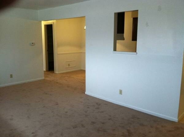Country Squire Apartments