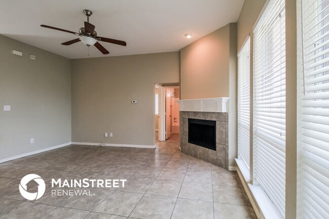 Photo - 217 Timber Dr