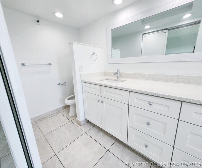 Photo - 9235 SW 8th St Unit 402