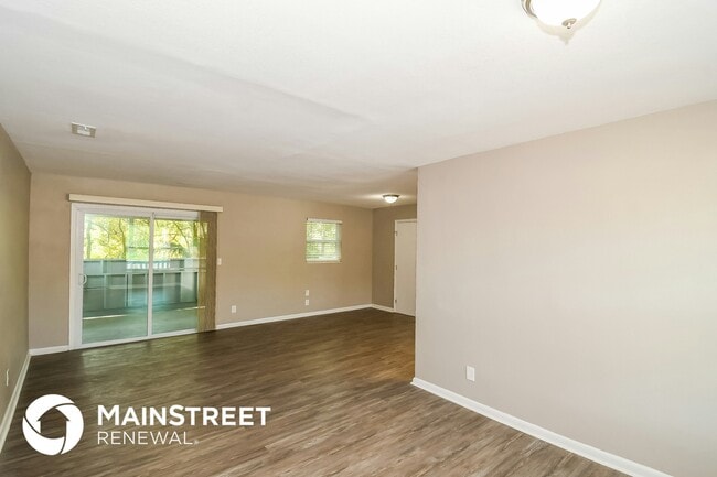 Photo - 6260 Merrill Rd