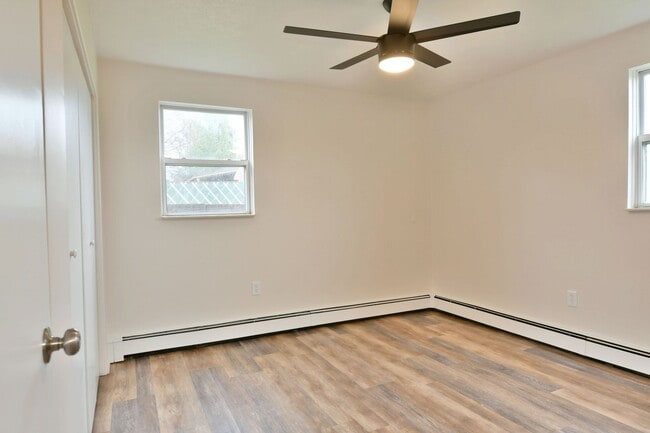 Photo - Joslynn Properties LLC-560 Unit #2