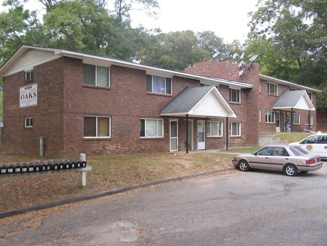 Photo - 110 Johnson St Apartments