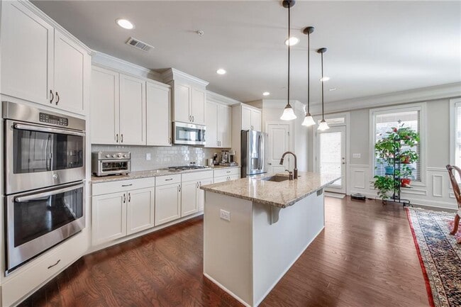 Photo - 2616 Vintage Dr