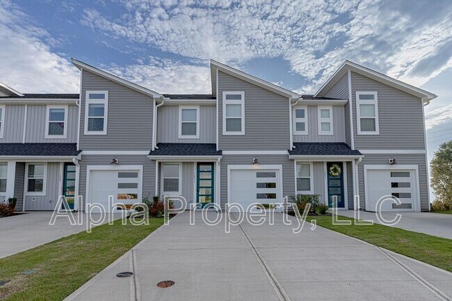 Building Photo - 1451 Darrowby Wy