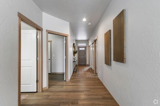 Building Photo - Majestic Villas Rental