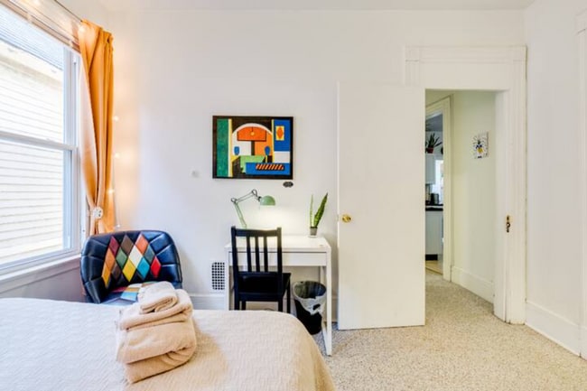 Photo - 170 Mansfield St Unit 2