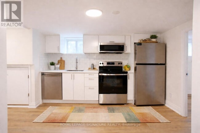 Photo - B - 5 TWENTIETH STREET