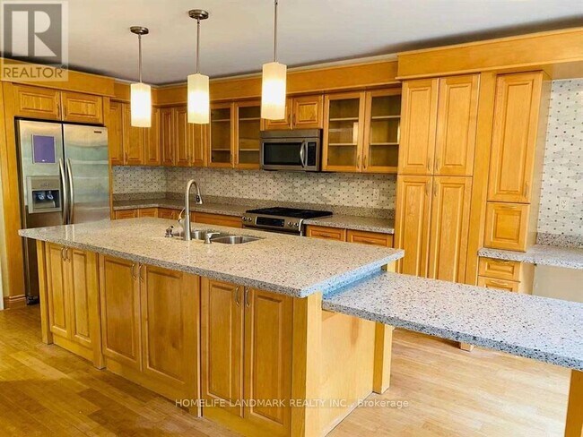 Photo - 168 Timpson Dr