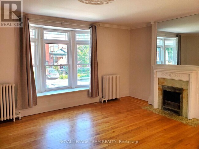 Photo - 540 Gilmour St