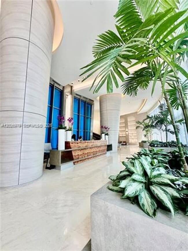 Building Photo - 18201 Collins Ave Unit 18201 Collins Ave # 5307