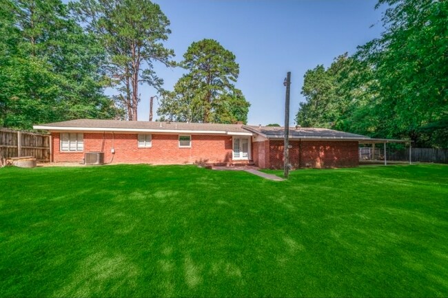 Photo - 3444 S Garrett St