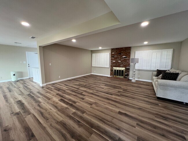 Photo - Bonita Single Story Home For Rent