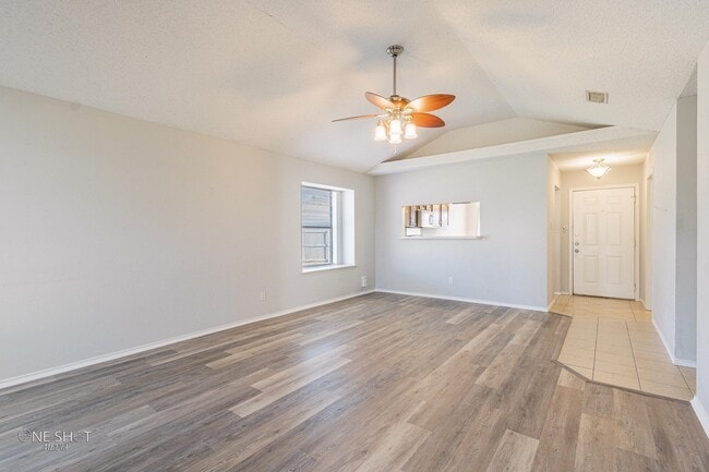 Photo - 2957 Oak Ridge Ct