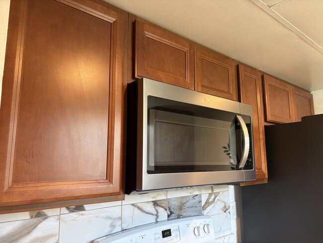 Photo - 2003 Greenbriar Blvd Unit #6