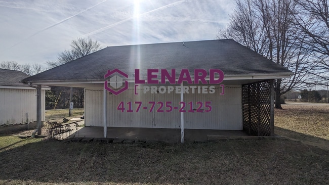 Photo - Farm House on 1 Acre of Land for rent!