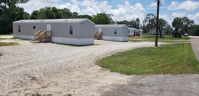 Building Photo - 17020 Meridian Blvd Rental