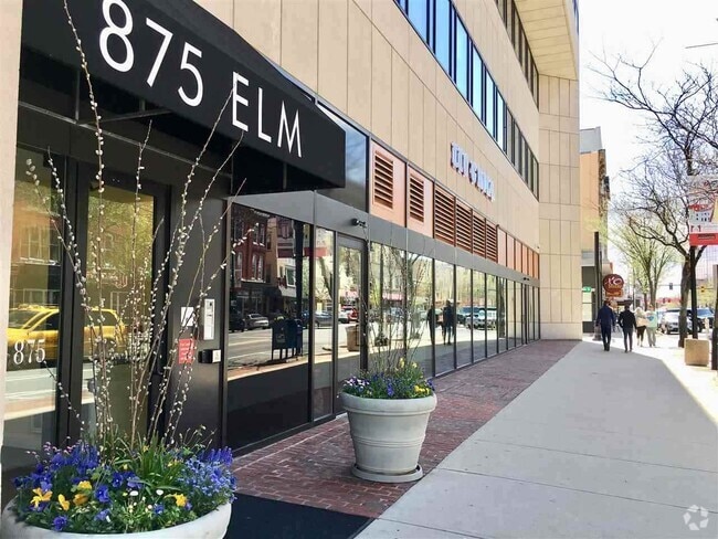Building Photo - 875 Elm St Unit 303 Rental