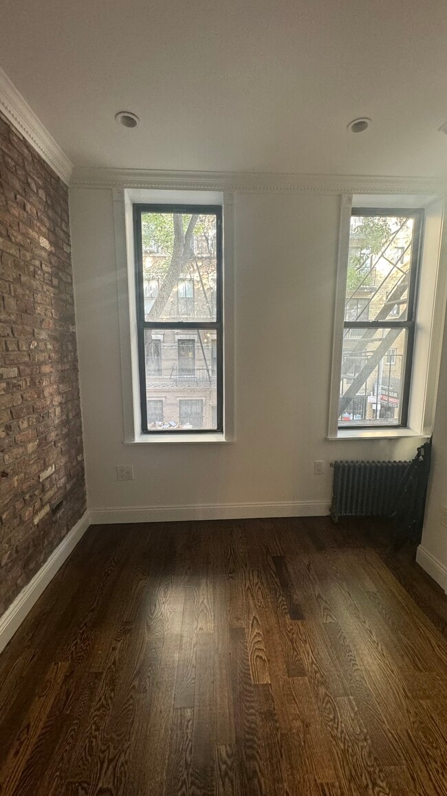 Photo - 7 Bleecker St Unit 2B