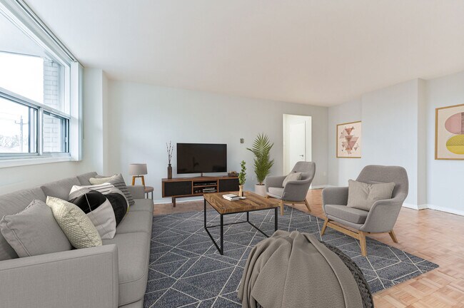 Photo - Davisville Tower Unit 00703