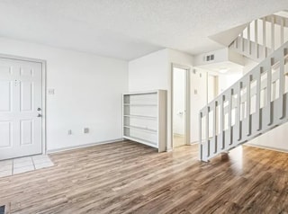 Photo - 543 Cedarwood Dr Unit 543