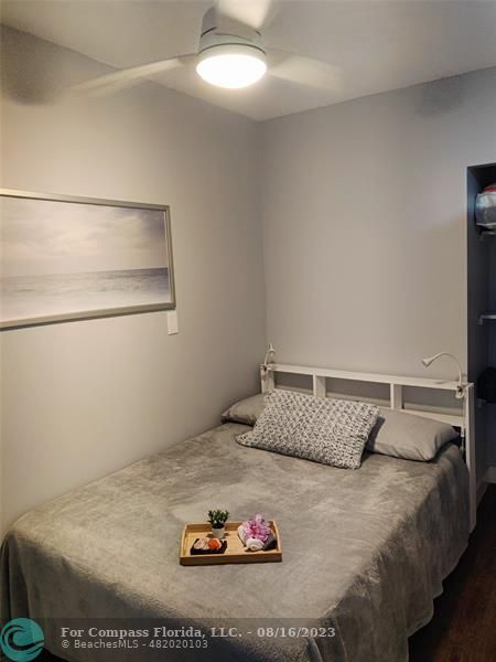 Photo - 1700 S Surf Rd