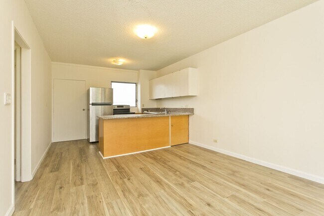 Photo - Punahou-Wilder Unit 803 - 2 BD 1 BA w/ Lan... Unit 803