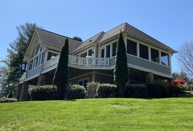 Photo - 65 Orvis Stone Cir