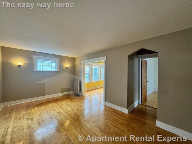 Building Photo - 15 Corinthian Rd Rental