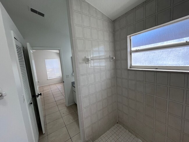 Photo - 109 Crossbryn Ct
