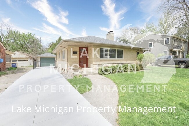 Photo - 1829 Duffield Dr NE House