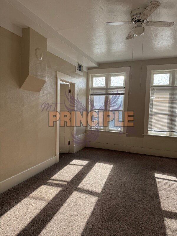 Photo - 214 E 3rd St Unit 1