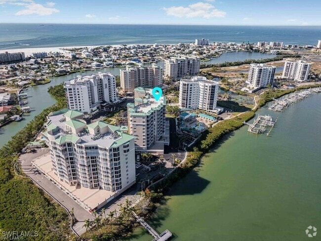Building Photo - 4141 Bay Beach Ln Unit 463 Rental