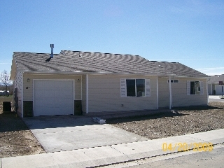 Building Photo - 134 Ryegrass Ct Rental