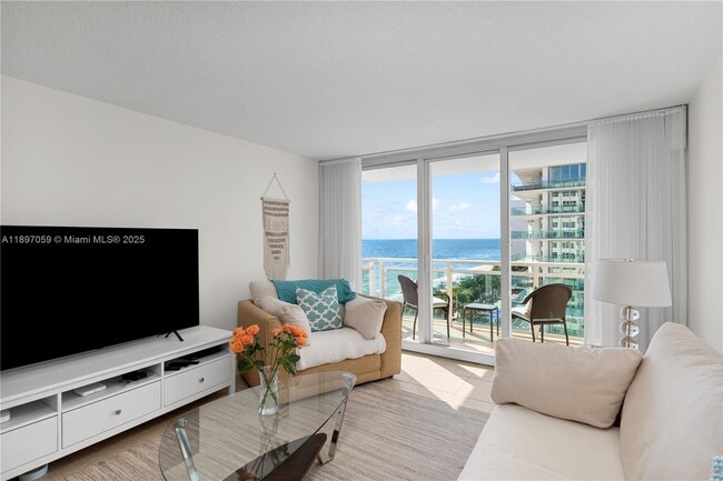 Photo - 6917 Collins Ave Unidad 1203