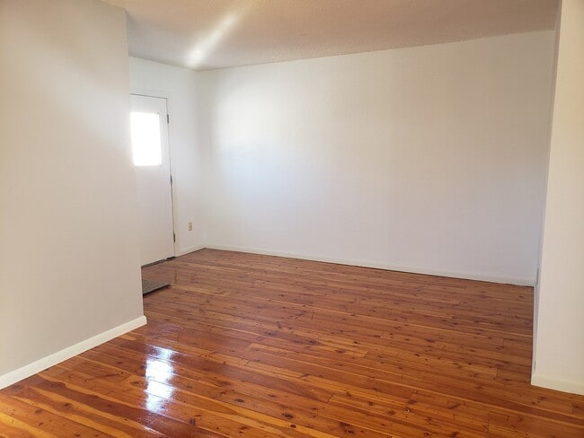 Photo - HUGE 3,676 Square Foot 5 Bedroom Home!