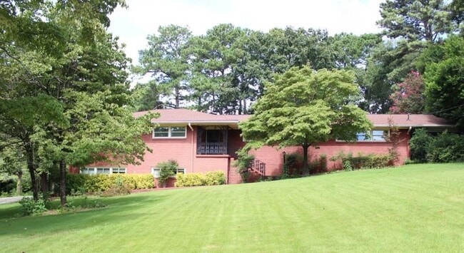 Photo - 3872 Orchard Rd SE