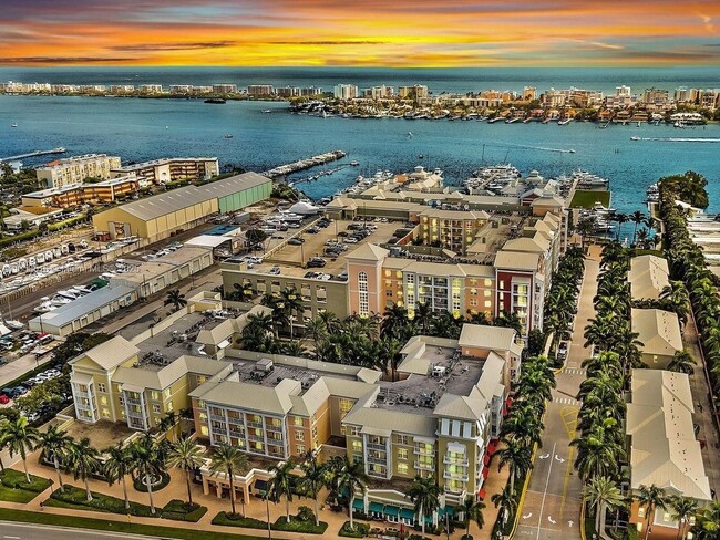 Photo - 806 E Windward Way Unit 209