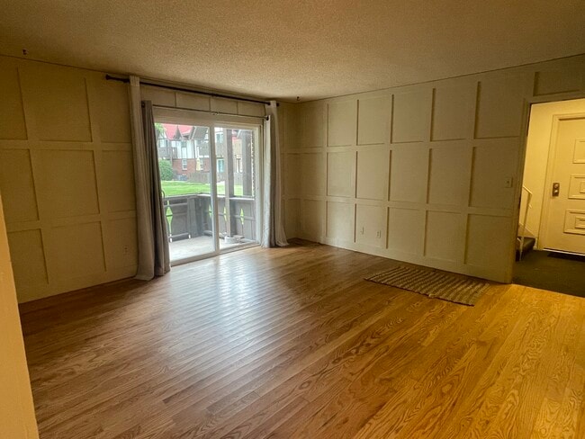 Photo - 3250 O'Neal Cir Unit F15