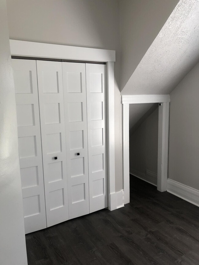 Photo - 946 W Alexandrine St Unit —