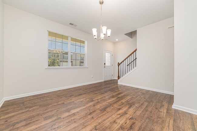 Photo - 2527 Linhay Dr.