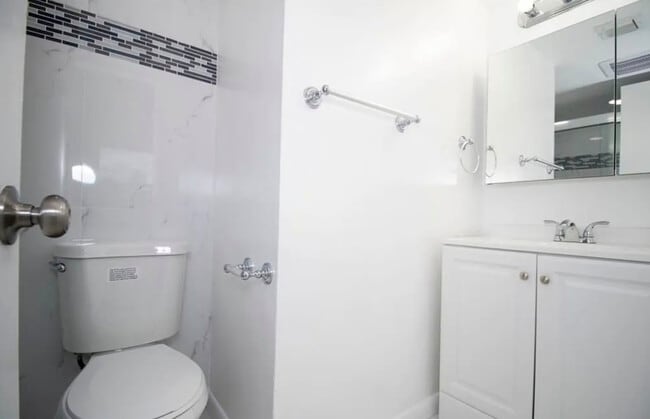 11430-11442 Building Coral Springs