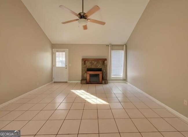 Photo - 108 Crestwood Ct
