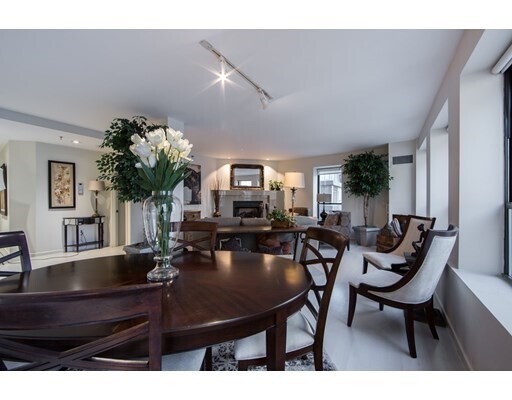 Photo - 755 Boylston St