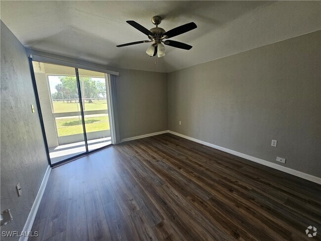 Building Photo - 2231 East 5th Street Unit 106 Rental