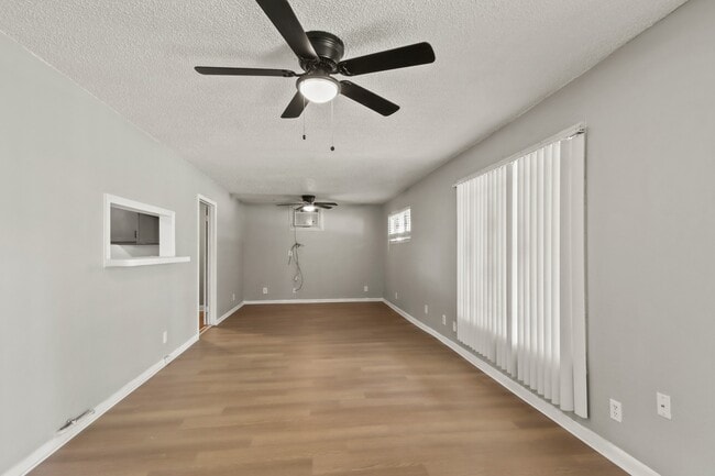 Photo - 7306 Parker Rd