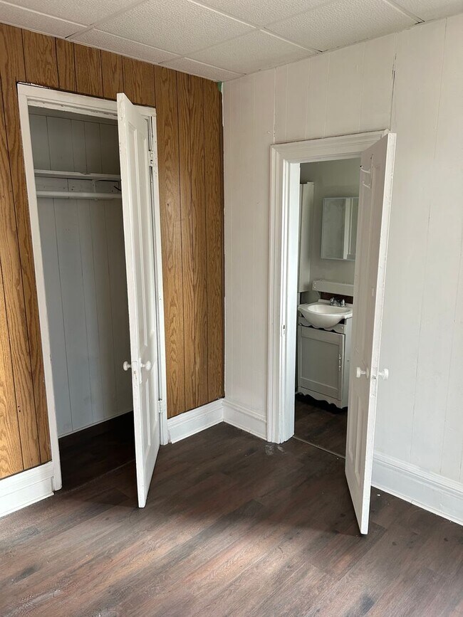 Photo - 230 E Chestnut St Unidad 1