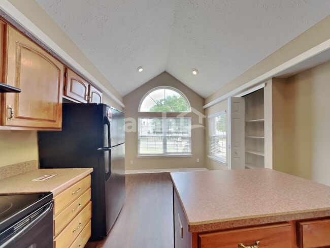 Photo - 12985 Sweet Briar Pky