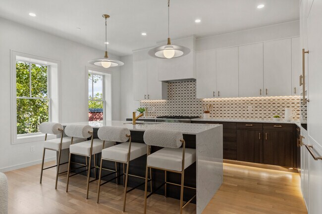 Photo - 6 Claflin Rd Unit 4